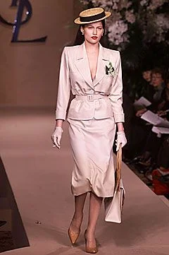 Look 100